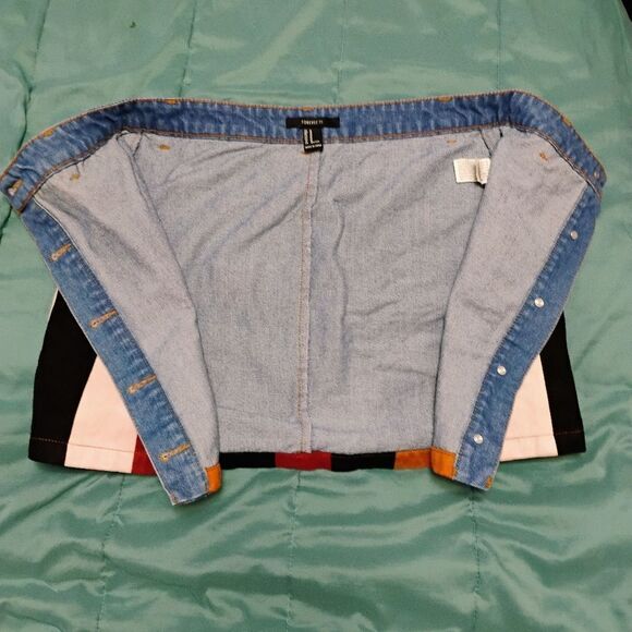 Forever 21 Brand Button Down Skirt - Size: M (0898) - Picture 2 of 4